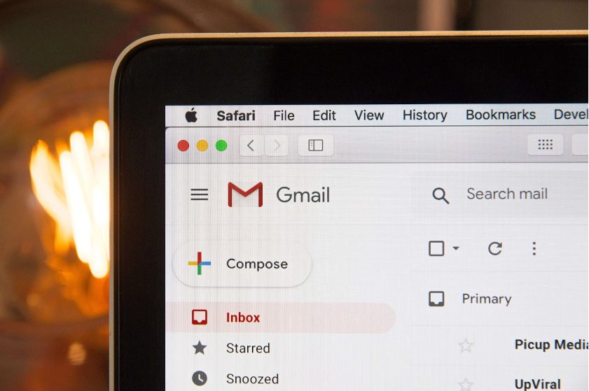 Gmailを複数人で共有するオススメの方法